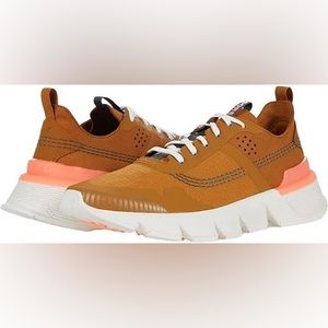 Sorel Kinetic Rush Ripstop Sneakers (EUC)